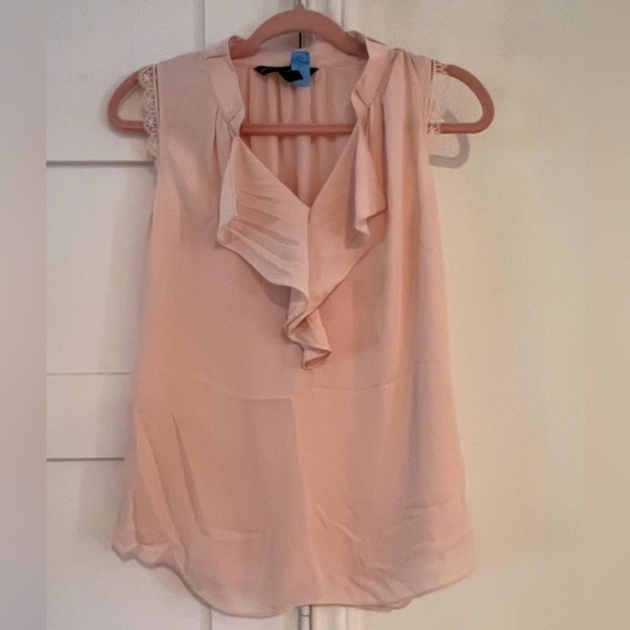 White House Black Market Tops - White House Black Market Pink Blouse with Lace Detail- Size 2- EUC